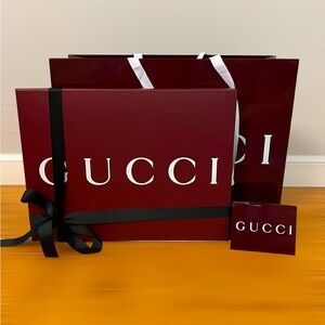Bundle Gucci Recyclable Shopping Bag/Gift Box/Ribbon/Card/Tissue Paper